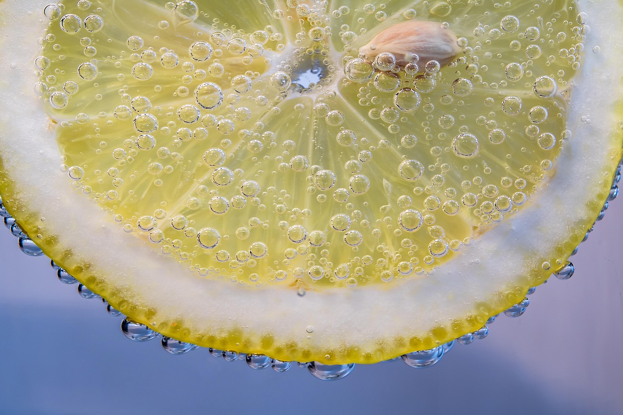 slice of lemon